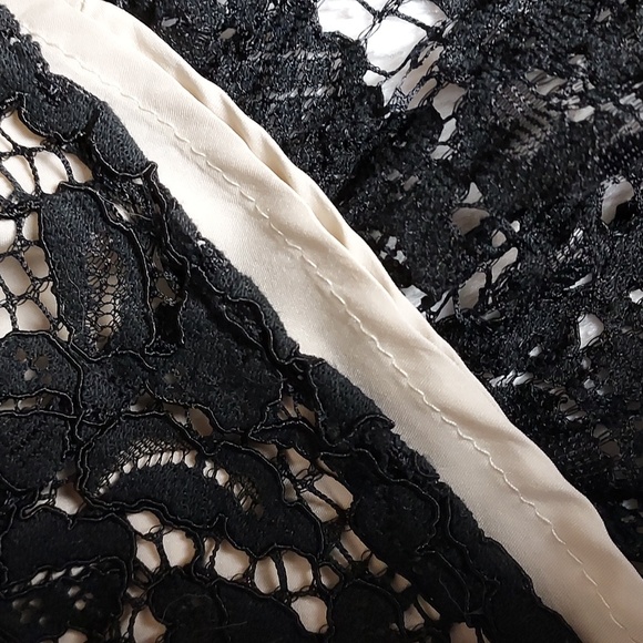 ModCloth Black Floral Lace Ruffled Hem Halter Fit & Flare Cocktail Midi Dress 14 - Picture 5 of 8